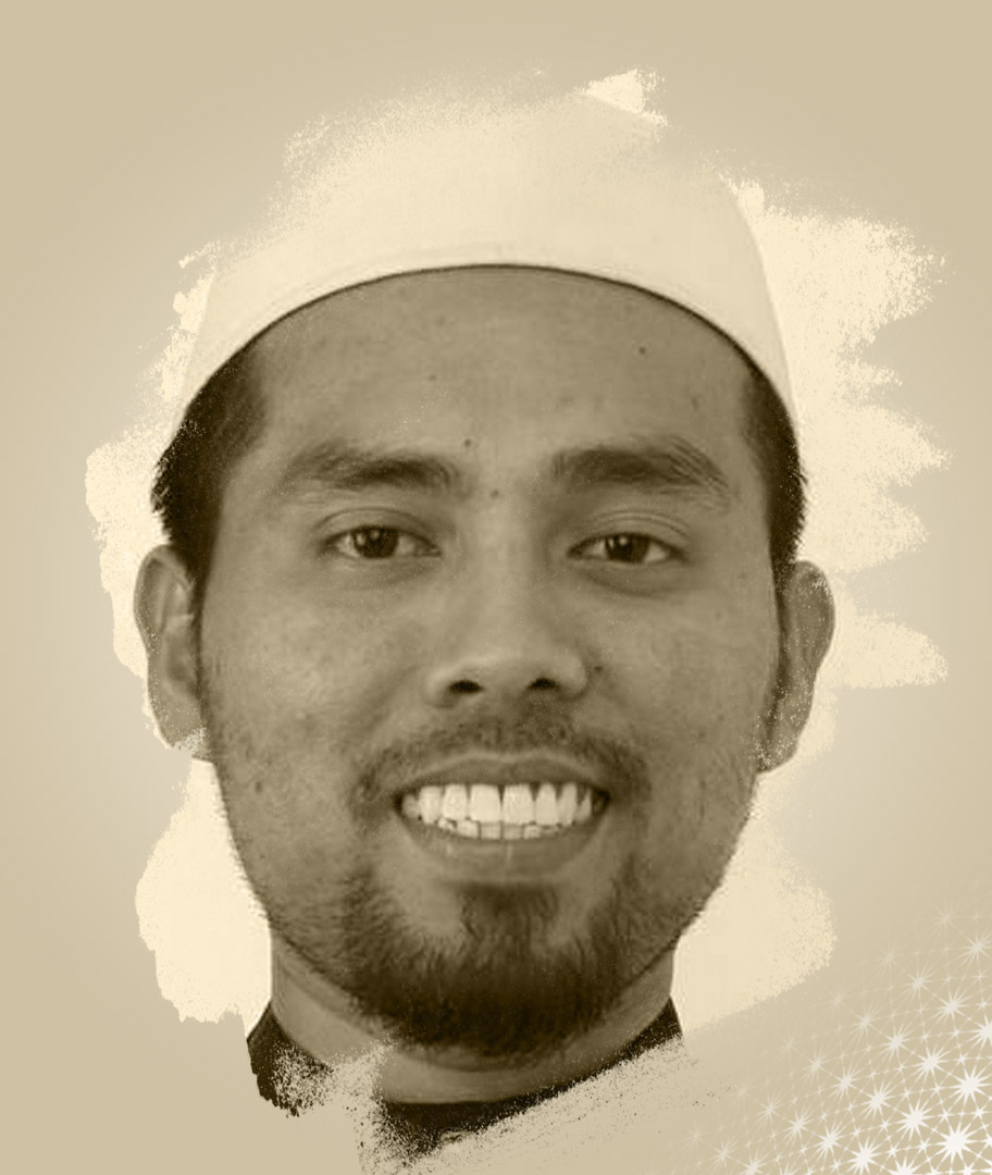محمد حسيني محمور ( المركز الثاني) ماليزيا